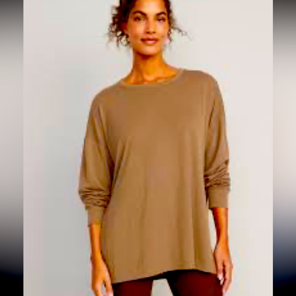 Pretty Garden cozy Brown Long Sleeve shirt. Xl - Picture 2 of 9